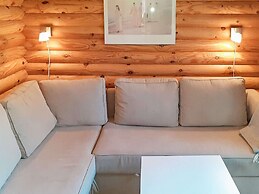 6 Person Holiday Home in Hovborg