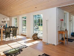 6 Person Holiday Home in Ulfborg