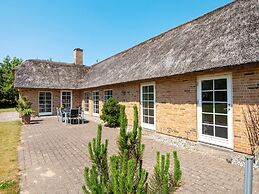 6 Person Holiday Home in Ulfborg