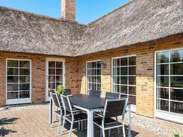 6 Person Holiday Home in Ulfborg