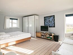 10 Person Holiday Home in Rodvig Stevns-by Traum