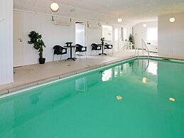 10 Person Holiday Home in Hadsund-by Traum
