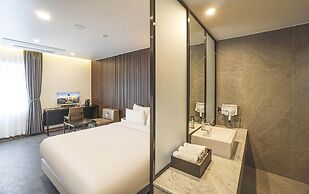 Wall Hotel Cheonan Cheongsu