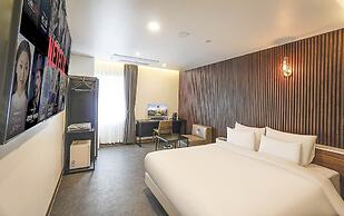 Wall Hotel Cheonan Cheongsu