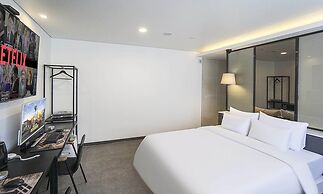 Wall Hotel Cheonan Cheongsu