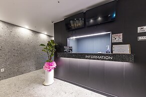 Wall Hotel Cheonan Cheongsu