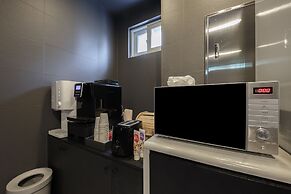 Wall Hotel Cheonan Cheongsu