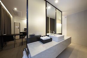 Wall Hotel Cheonan Cheongsu