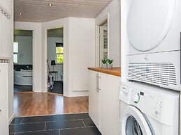 8 Person Holiday Home in Silkeborg-by Traum