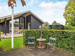 5 Person Holiday Home in Malling-by Traum