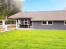 8 Person Holiday Home in Juelsminde-by Traum