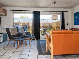 10 Person Holiday Home in Orsted