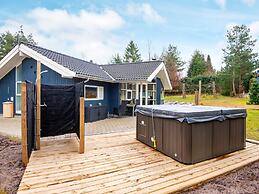 8 Person Holiday Home in Ebeltoft-by Traum