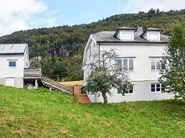 10 Person Holiday Home in Stordal