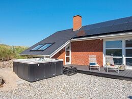 20 Person Holiday Home in Ringkobing