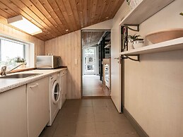 6 Person Holiday Home in Blavand