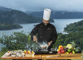 MOUNTAIN SHADOWS RESORT WAYANAD