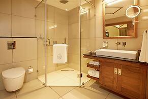 MOUNTAIN SHADOWS RESORT WAYANAD