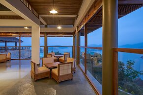 MOUNTAIN SHADOWS RESORT WAYANAD