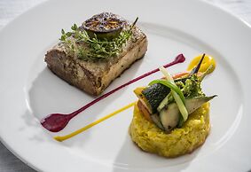 MOUNTAIN SHADOWS RESORT WAYANAD