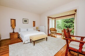 Spacious Private Villa With Pool in Sile