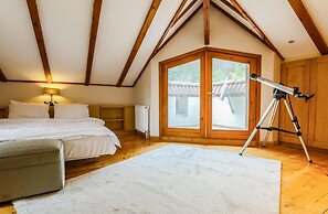 Spacious Private Villa With Pool in Sile