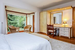 Spacious Private Villa With Pool in Sile