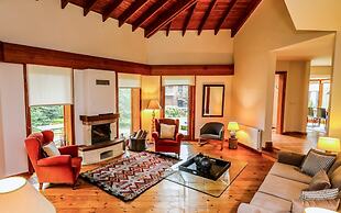 Spacious Private Villa With Pool in Sile