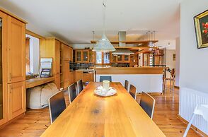 Spacious Private Villa With Pool in Sile