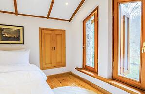 Spacious Private Villa With Pool in Sile