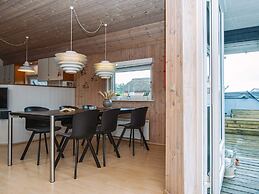 6 Person Holiday Home in Ringkobing