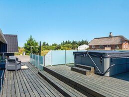 6 Person Holiday Home in Ringkobing