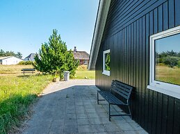 6 Person Holiday Home in Ringkobing