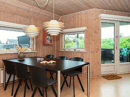 6 Person Holiday Home in Ringkobing