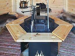 6 Person Holiday Home in Bindalseidet