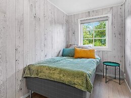 6 Person Holiday Home in Bindalseidet