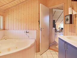 6 Person Holiday Home in Gilleleje