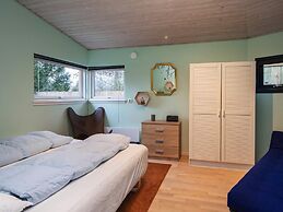 10 Person Holiday Home in Vaeggerlose-by Traum