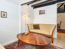 Enchanting Cottage With Whirlpool-by Traum