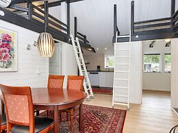 Enchanting Cottage With Whirlpool-by Traum