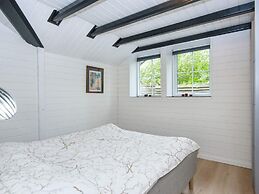 Enchanting Cottage With Whirlpool-by Traum