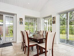 Enchanting Cottage With Whirlpool-by Traum