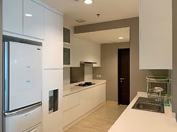 Spacious And Comfy 3Br Gandaria Heights Apartment