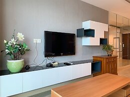 Spacious And Comfy 3Br Gandaria Heights Apartment