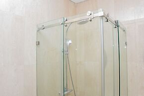 Exclusive And Comfort 2Br Apartment At Sudirman Suites