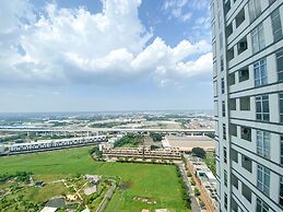 Good Deal And Elegant Studio Vasanta Innopark Apartment