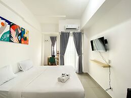 Comfy And Simply Look Studio Room Sayana Bekasi Apartment