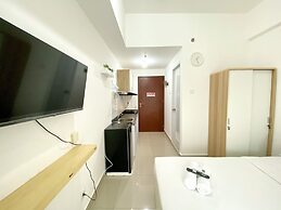 Comfy And Simply Look Studio Room Sayana Bekasi Apartment