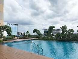 Comfy And Simply Look Studio Room Sayana Bekasi Apartment