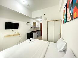 Comfy And Simply Look Studio Room Sayana Bekasi Apartment